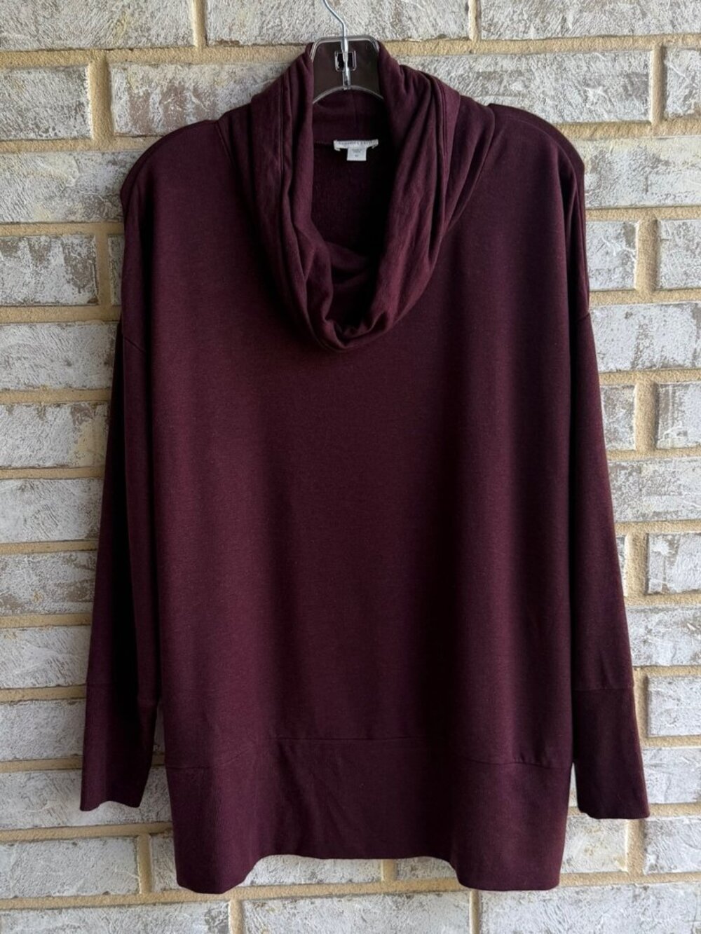 Garnet Hill Burgundy Long Sleeve Cowl Neck Sweatshirt Women's Size M